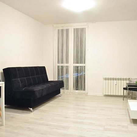 Nice And Comfy Studio Close To Old Town And Metro. 바르샤바 외부 사진